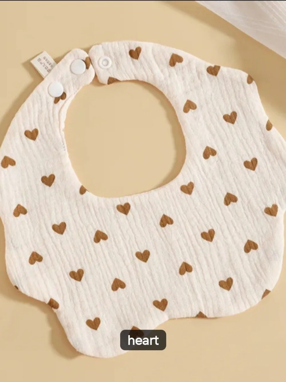 Bibs- 3pr.Neutral Heart-Print Baby Bib - Soft Cotton Scalloped Bib NWOT